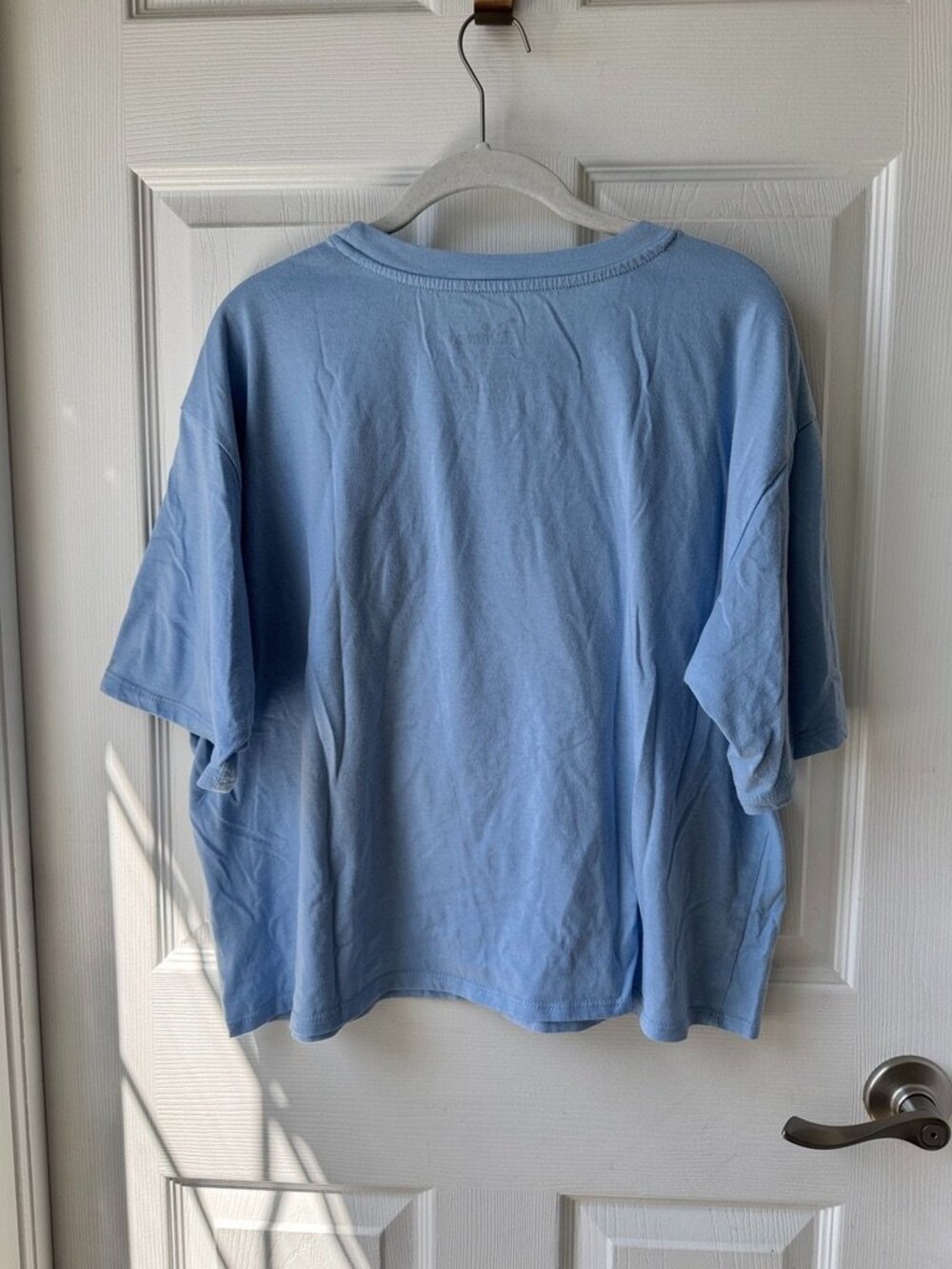 Mickey Mouse Embroidered Crop Tee Juniors XXL, Women’s XL - Picture 4 of 4